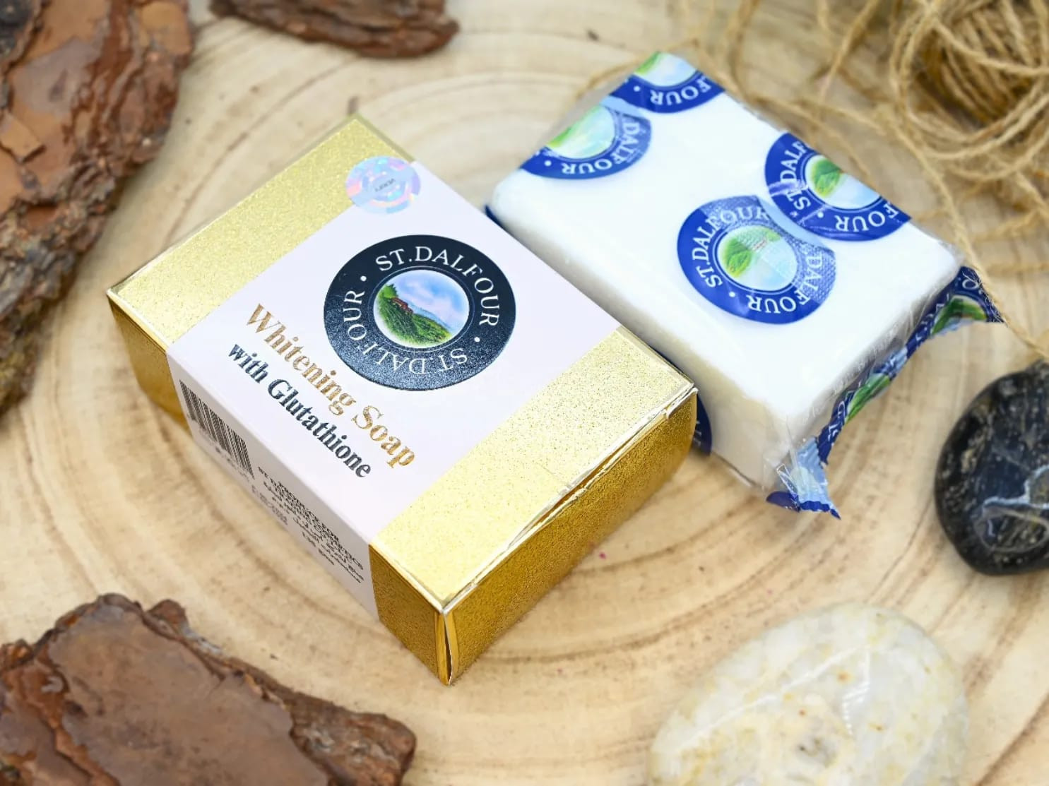 ST DALFOUR WHITENING SOAP WITH GLUTHOTHINE